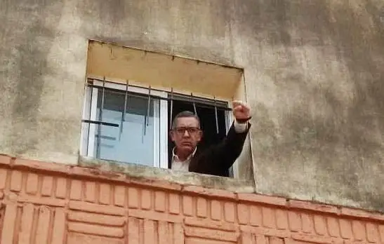 Dr. Gustavo Morales